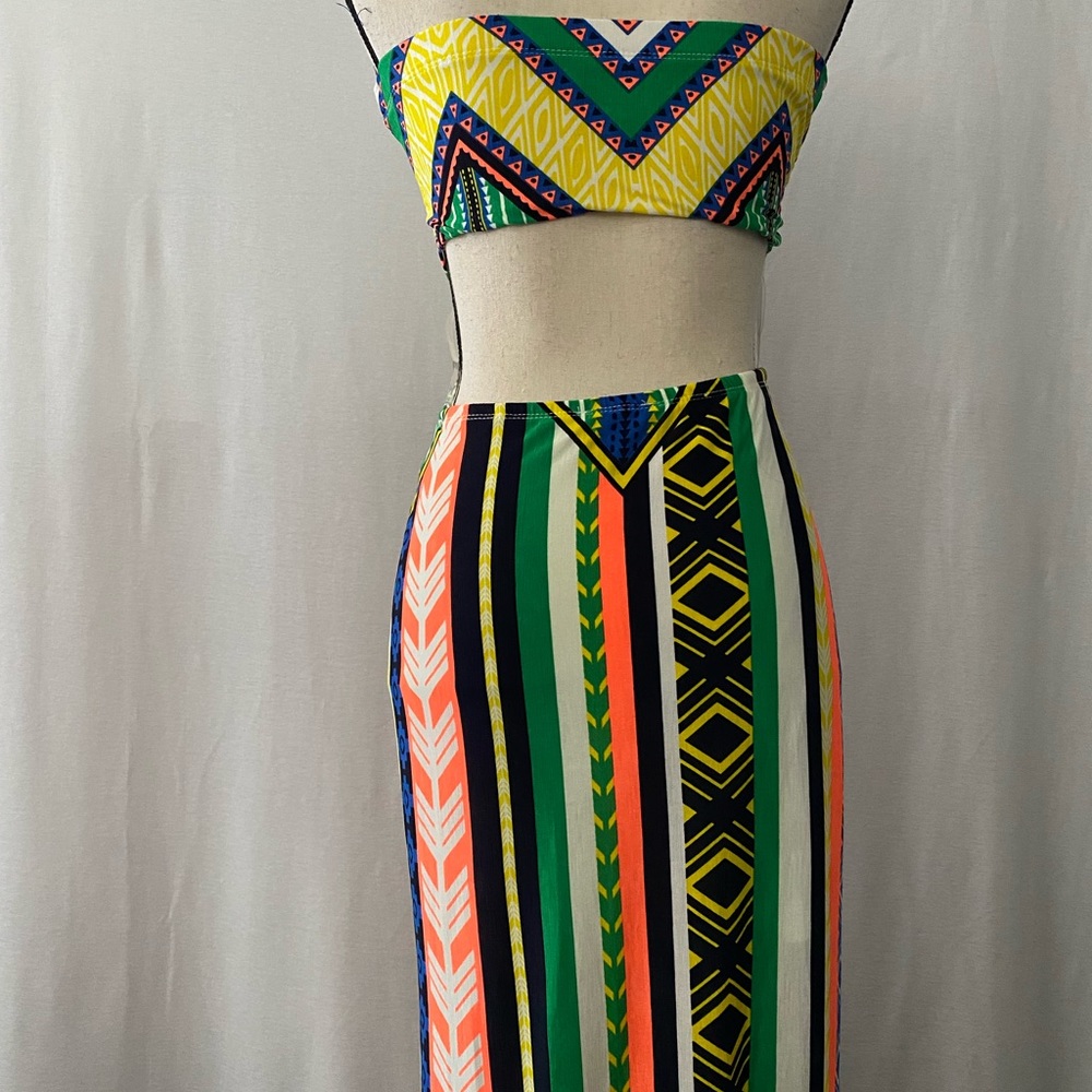 Dress - Picture 4 of 4